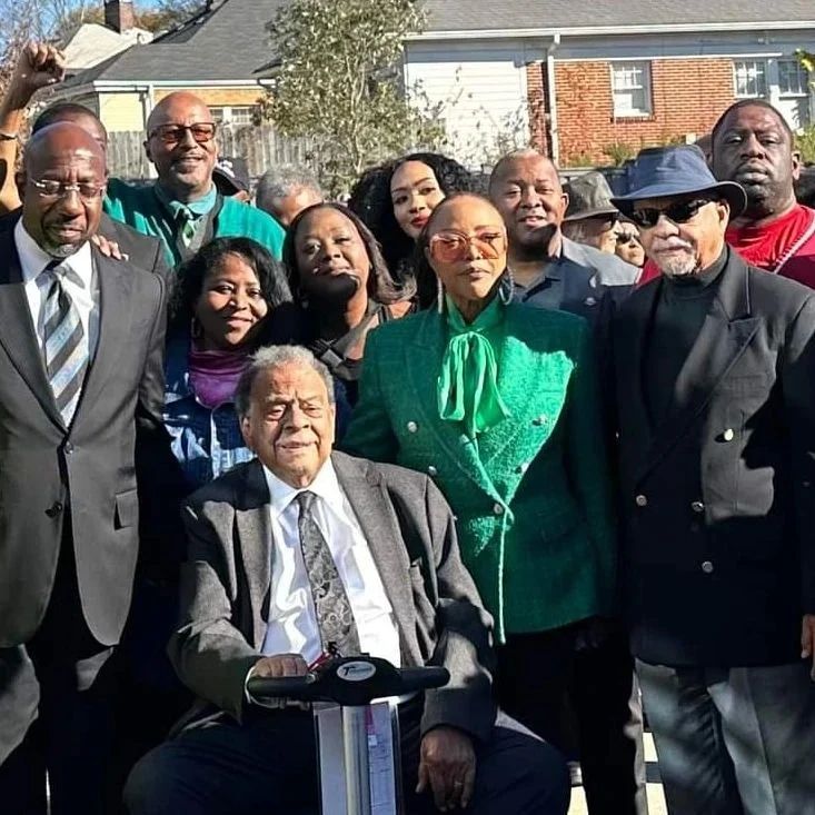 #VoteWarnock Reposted from @eastpointcitycouncilmanlance Say it Loud !!!