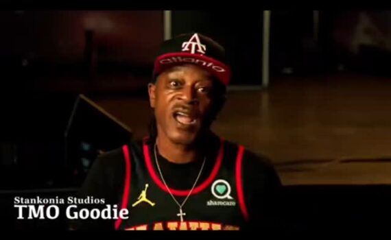 I'm from Cascade Heights Got the whole hood Mapped out A lot of these ninjas Done tapped out. @tmogoodie Old Atlanta 20 remix @willstreetjones @tmogoodie @therealghettomafia @darealkbzone6 Watch the video now on @youtube, also 404remix, 85 remix, 285 remix, 75 remix and more on the way all on @youtube. From the Bo Legs Soundtrack Bo Legs streaming everywhere now #oldatlanta #atlanta #atl #TheA #oldatlanta20remix #oldatlantamegamix #bolegs #swatsnation #goodiemob #dungeonfamily