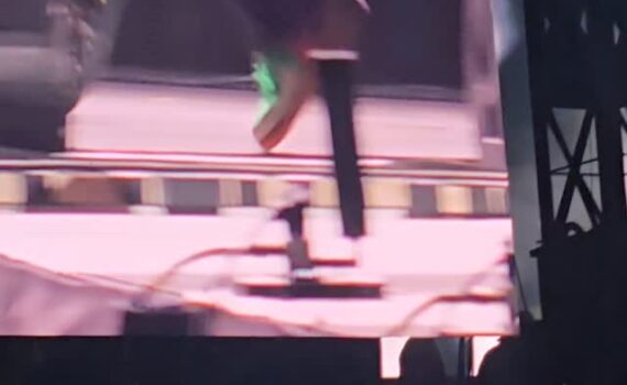 The Dungeon Family's Own Backbone @backbonedungeonfamilyff100 Live from @onemusicfest Collection Plate Out Now! Streaming on all platforms. #collectionplate #dungeonfamily #backbone #wedf #swats #oldatlanta