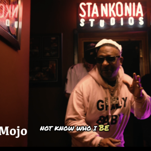 Mojo Verse on Old Atlanta 85 Remix! The 85 Remix of Old Atlanta is part of the Bo Legs Soundtrack, and Old Atlanta MEGAMIX featuring over 35 Atlanta Artists. See more at https://wmd.ffm.to/swatsnation 🔥