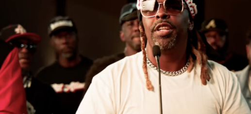 OG King Floaty (Attic Crew) Verse Old Atlanta 770 Remix! @ogkingfloaty Leave 112 and a ni$$¹a see the sun When it's sundress weather we be pullin' out the cars Maddox, Mosley you know we at the park... 770 REMIX FEATURING: @bigrubeatl @sweetzatlog @ogkingfloaty @404chucq #oldatlanta #atlanta #atl #bolegs #bolegsatl #swats #swatsnation #swatsmusic