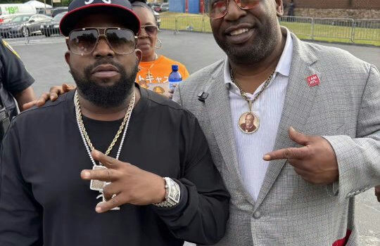 OutKast has made history by being inducted into the Rock & Roll Hall of Fame, a triumph celebrated by the entire hip-hop community. This achievement not only honors André 3000 and Big Boi but also acknowledges those who have influenced Atlanta’s rich music scene. Saluting all collaborators, including Dungeon Family and Organized Noize, for their unforgettable contributions. This moment solidifies OutKast's place in music history! Media Credit: Marvin Arrington Jr